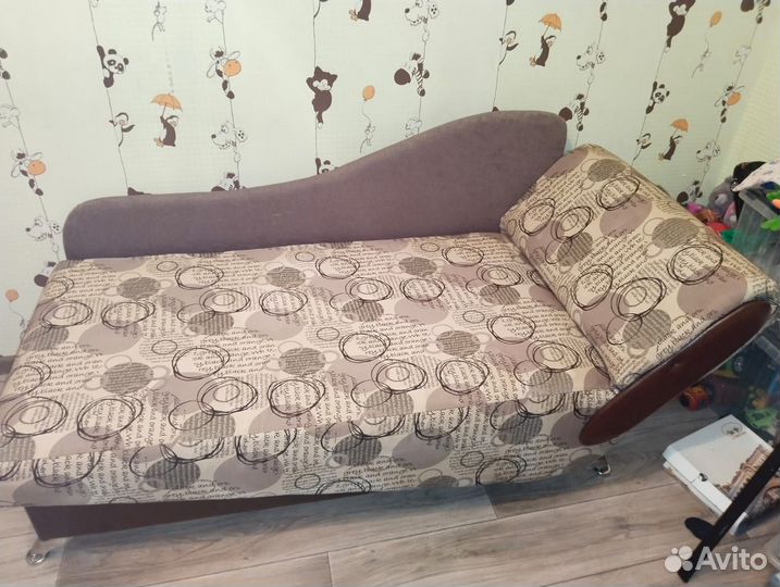 Детская кровать диван с мягкими бортиками