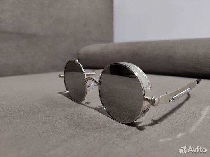 Солнцезащитные очки круглые