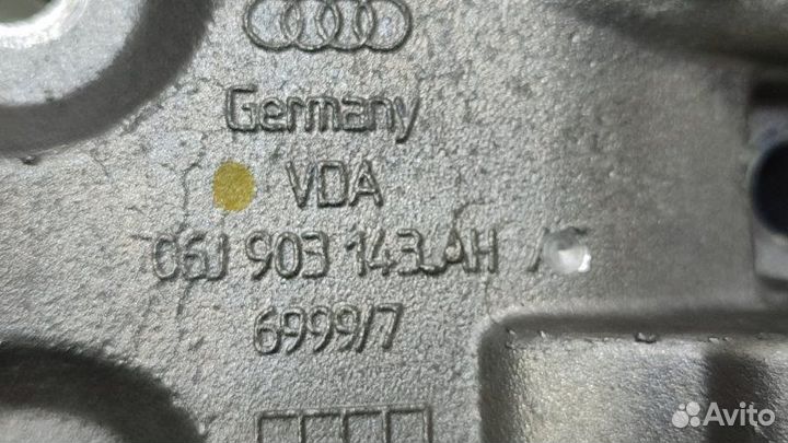 Корпус масляного фильтра Volkswagen Passat 3C5 CDA