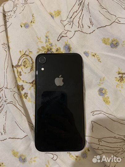 iPhone Xr, 64 ГБ