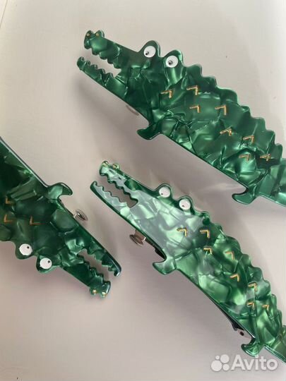 Заколка для волос Крокодил остался 1 зеленый