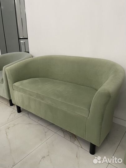 Диван велюр