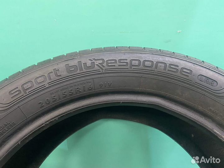 Dunlop Sport BluResponse 205/55 R16