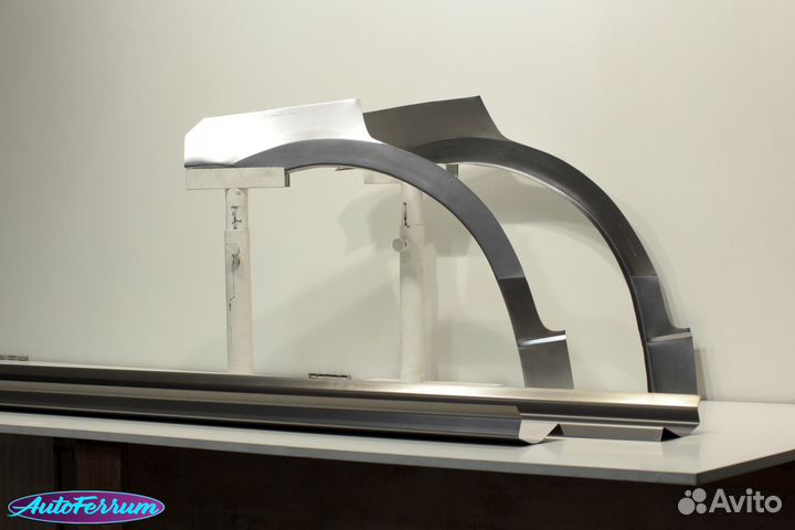 Mazda Demio 2 DY кузовные пороги и задние арки