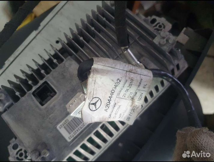 Монитор Mercedes W207 W212 для comand