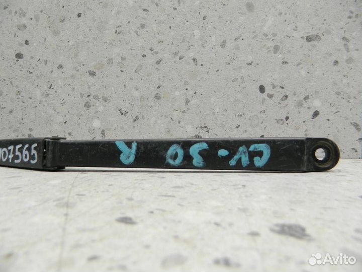 Поводок стеклоочистителя передний правый Toyota Ca