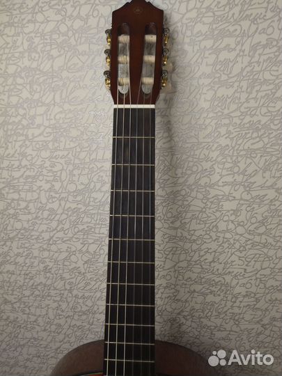 Классическая гитара Yamaha c40