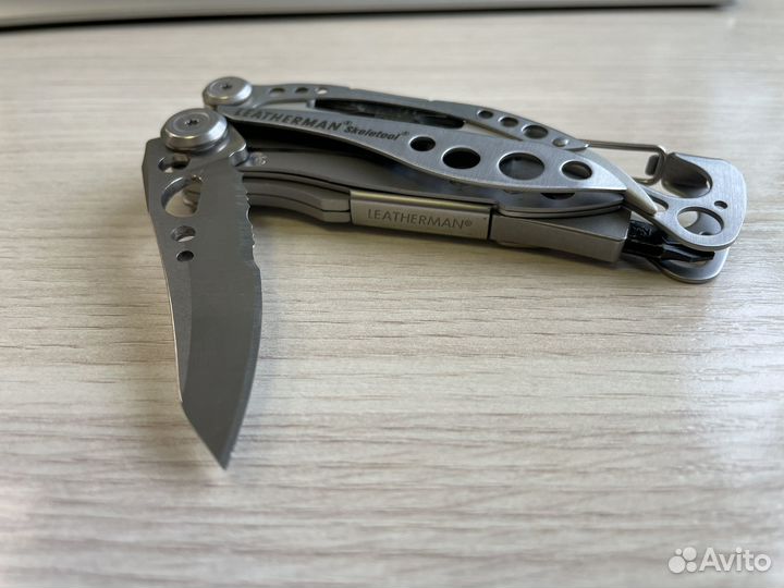 Мультитул leatherman skeletool