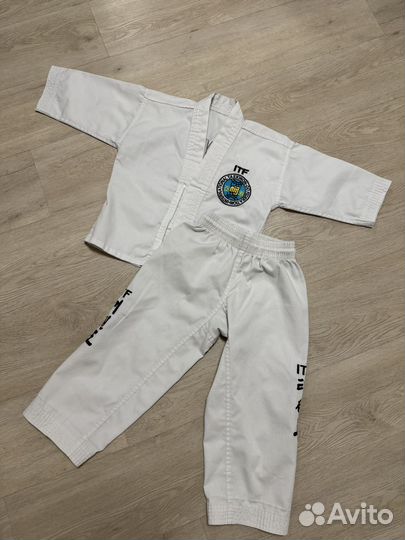 Добок для тхэквондо 110/116