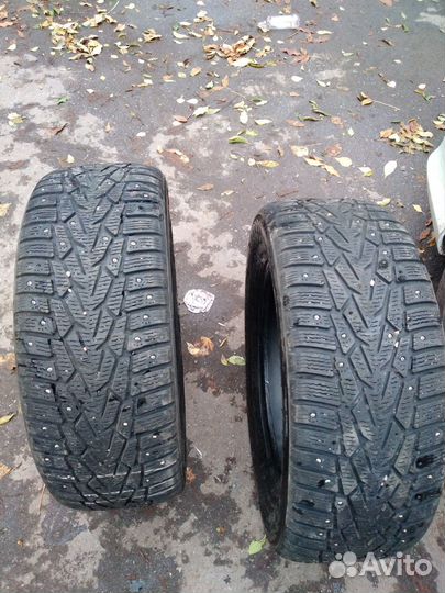 Nokian Tyres Hakkapeliitta 7 215/60 R16