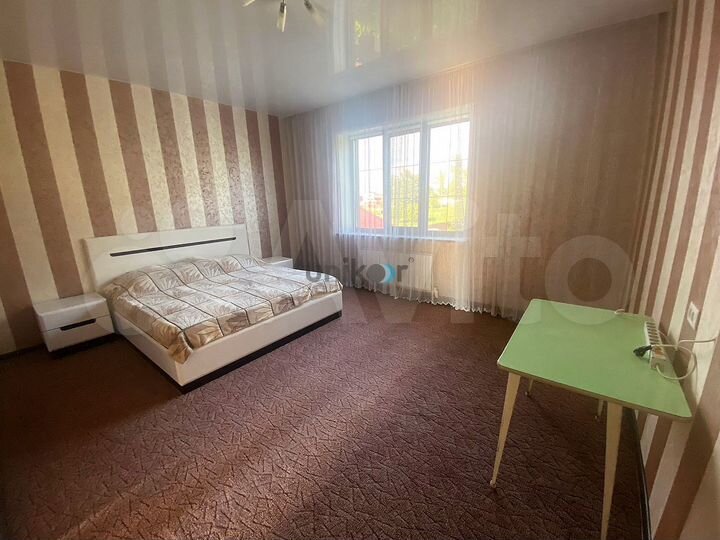 Дом 186,7 м² на участке 16 сот.