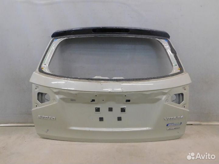 Дверь багажника Suzuki Vitara