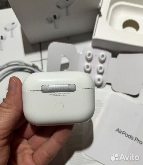 Наушники Apple AirPods Pro 2
