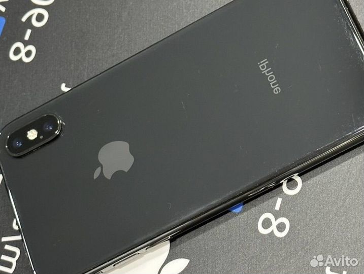 iPhone X, 64 ГБ