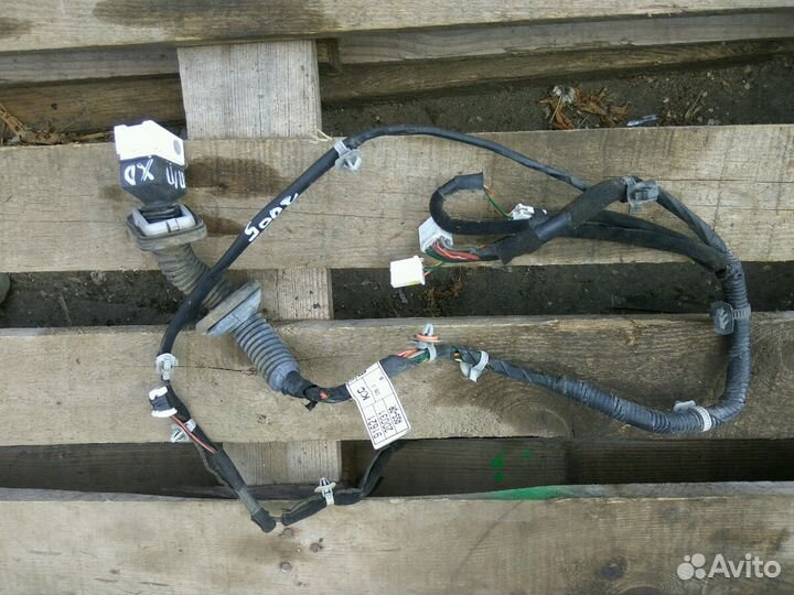 Проводка передней правой двери Элантра 3, Elantra