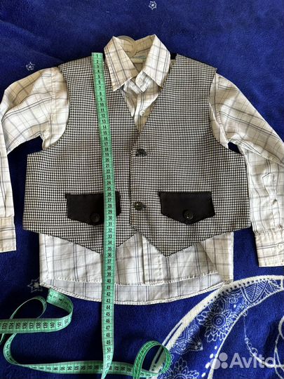 Жилет с рубашкой