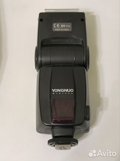 Фотовспышка SpeedLight YN460-II