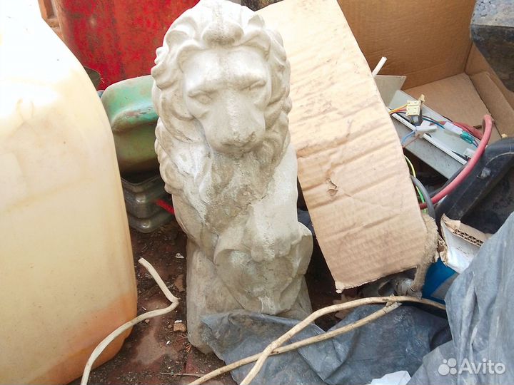 Статуя садовая бетонная