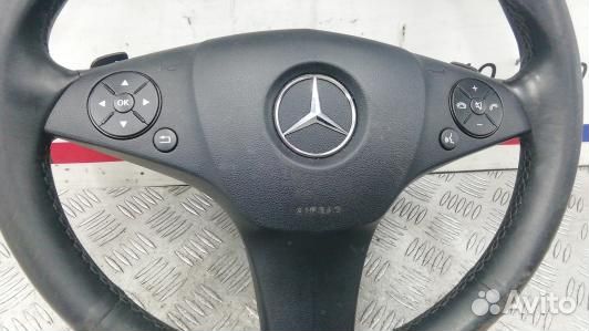 Рулевое колесо mercedes benz C-class W204 (GML17JZ