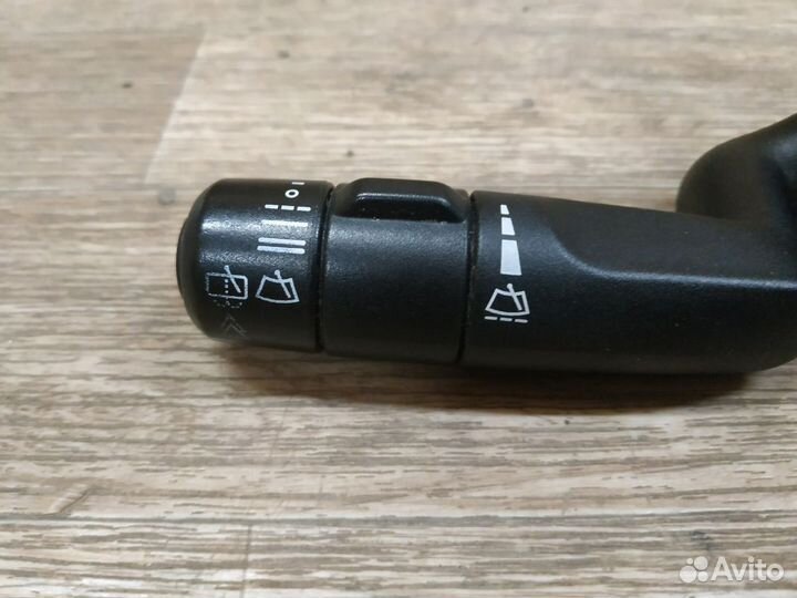 Переключатель стеклоочистителей LR Freelander 2