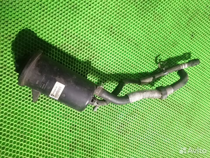 Бачок гидроусилителя шланг на BMW 7 E65/E66