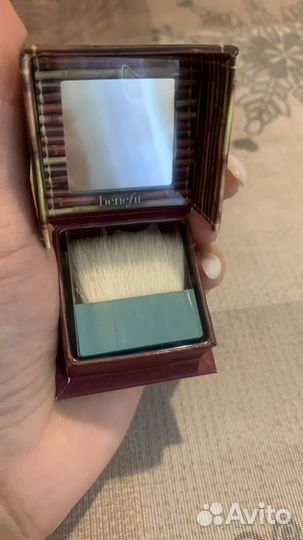 Benefit Hoola