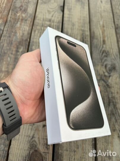 iPhone 15 Pro, 512 ГБ