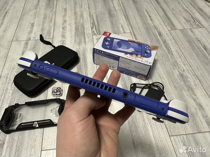 Nintendo switch lite как новая 2024г
