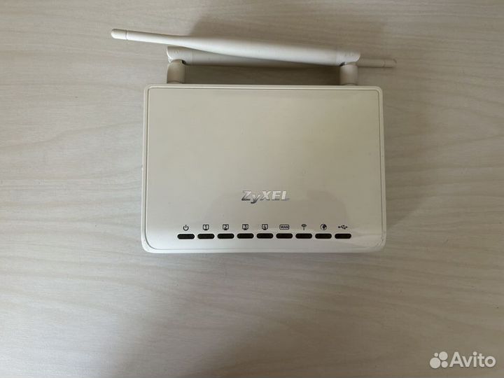 Роутер Zyxel Keenetic Giga
