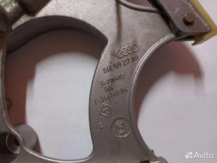 Натяжитель цепи vag 06E109217AH