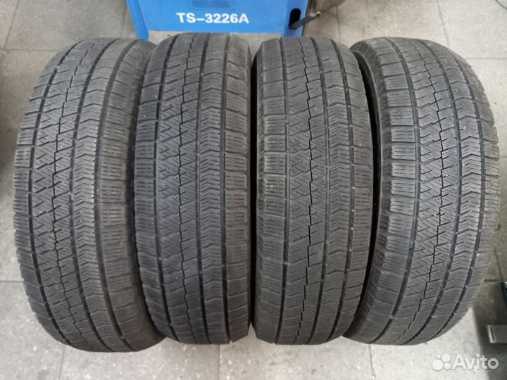Bridgestone Blizzak VRX2 185/65 R15 88Q