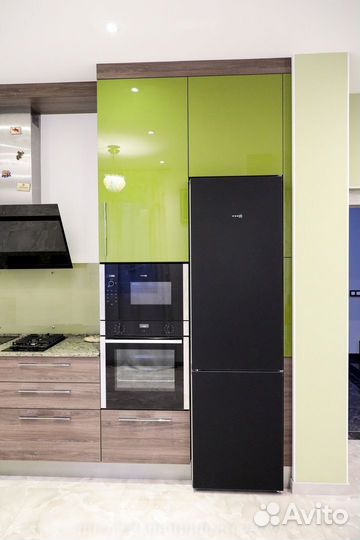 Кухня в потолок