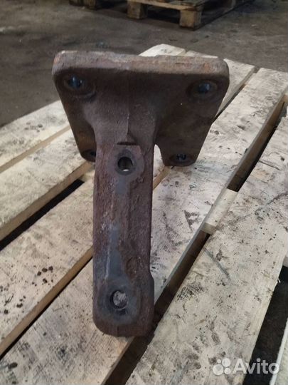 Кронштейн (крепление) DAF XF 105 2008