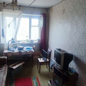 2-к. квартира, 42 м², 2/2 эт.