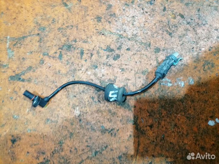 Датчик ABS задний Opel Antara 2007-2015