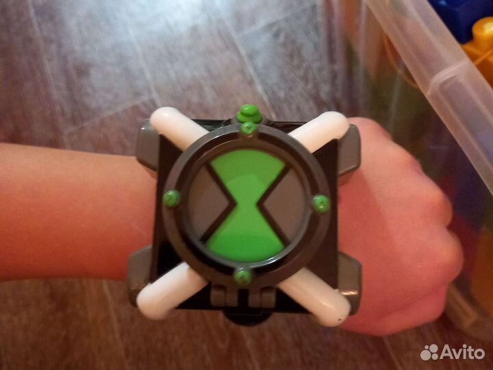Часы Бен Тена (Ben 10)