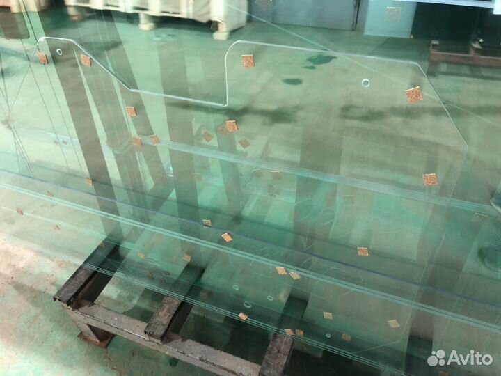 Стекло прозрачное