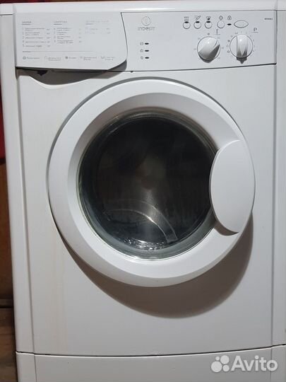 Стиральная машина indesit