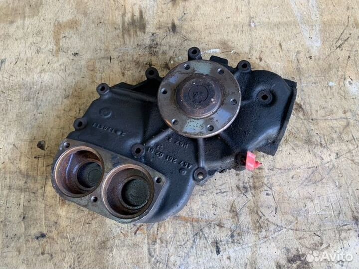 Насос водяной Mercedes Axor 2018