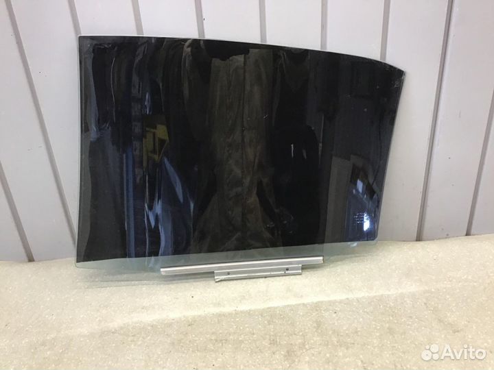 Стекло двери задней правой Toyota Camry V70 2017