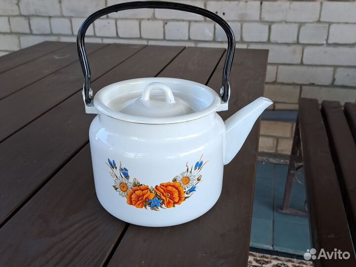 Чайник эмалированный СССР новый