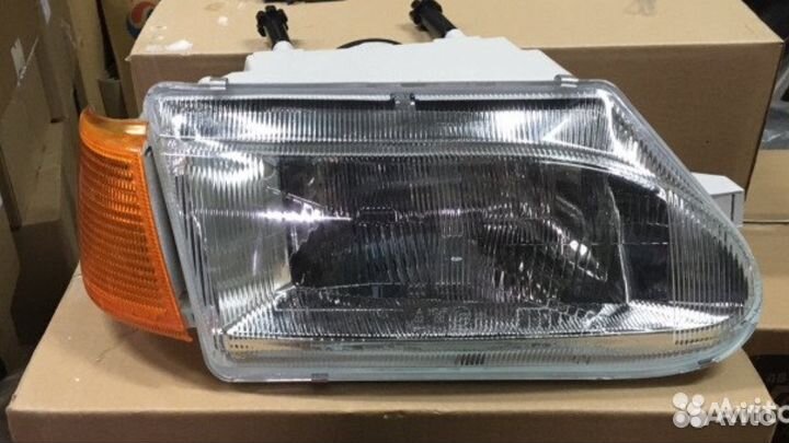 Блок фара правая новая на ваз 2114-2115