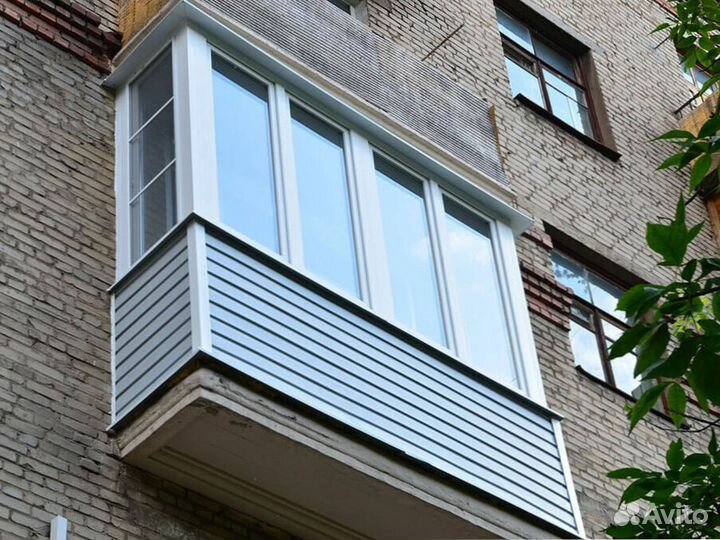 Остекление и отделка балконов