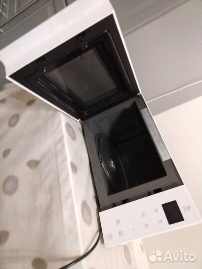 Микроволновая печь LG MS23M38 GIH