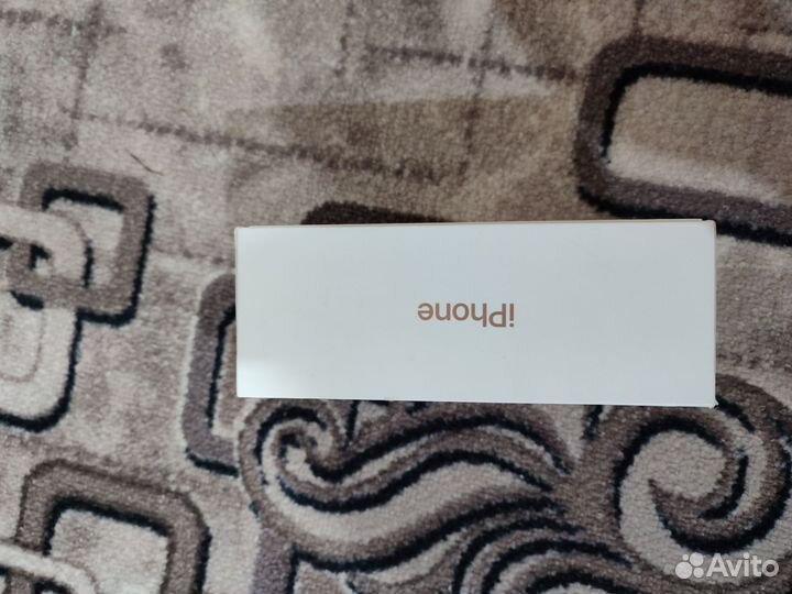 Коробка от iPhone 7