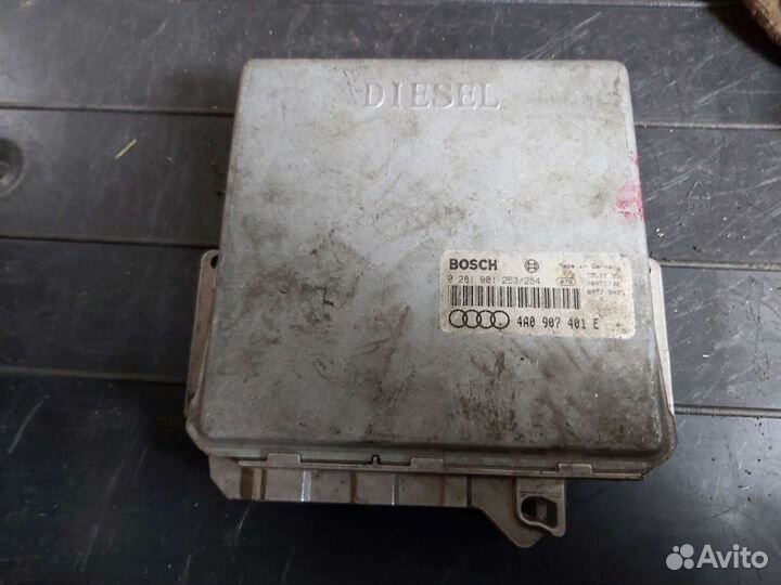 Блок управления двигателем Audi A6 C4 4A0907401E
