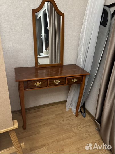 Туалетный столик с зеркалом раритет винтаж