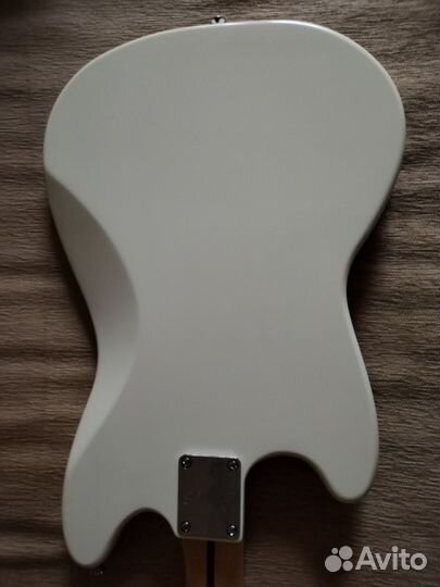 Электрогитара Squier by fender Mustang