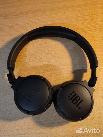 Беспроводные наушники jbl tune 660nc