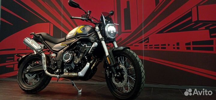 Voge AC525X